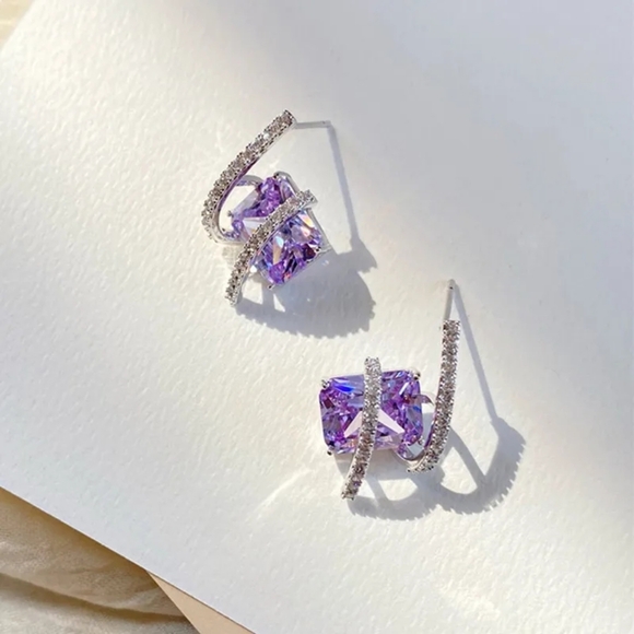 💜Sliver diamond with purple earrings💜 - Picture 3 of 6